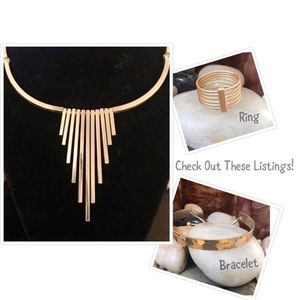 🆕🔥SALE! Elite Gold Bar Necklace NWT!